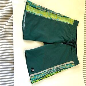 Billabong Board Shorts Swim Trunks Green Sporty Design Surf Wear